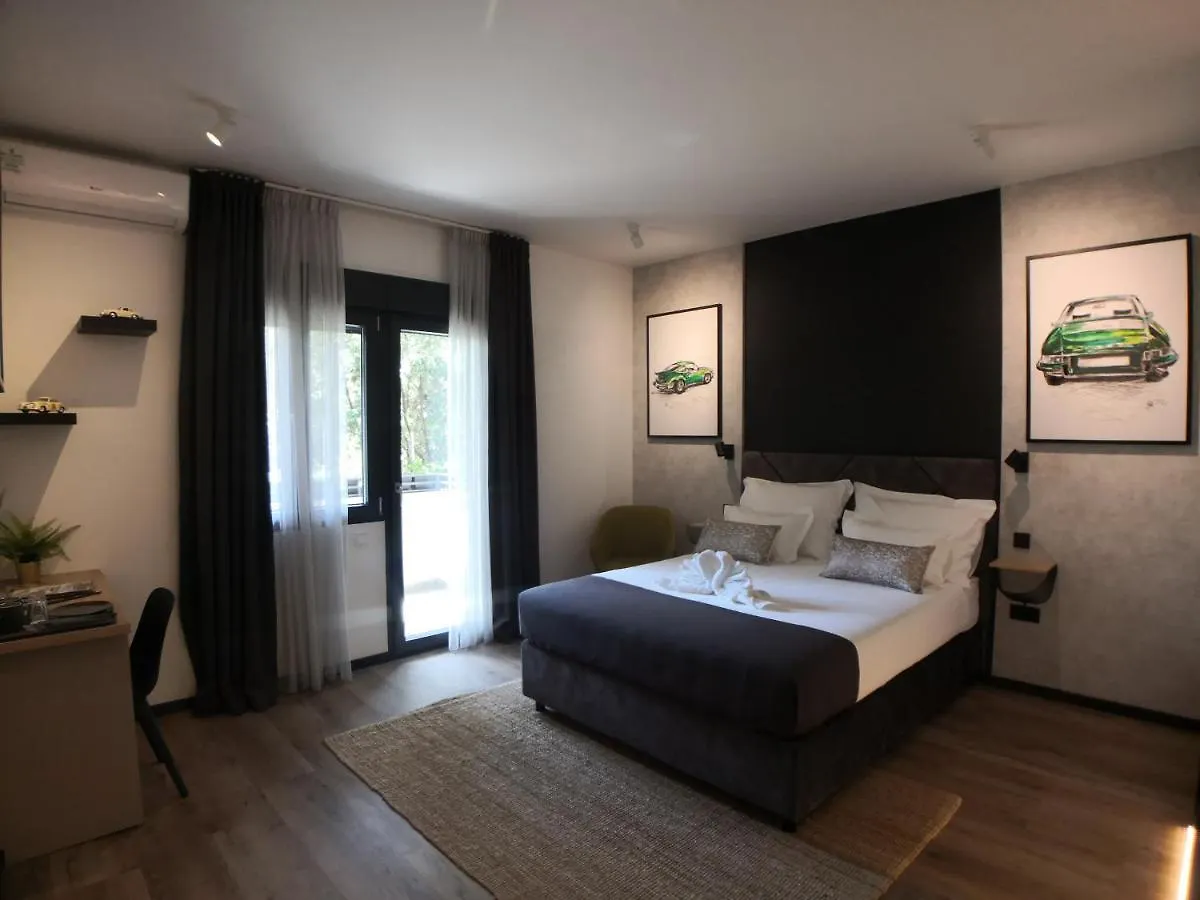 Alojamento de Acomodação e Pequeno-almoço Scuderia Split Rooms